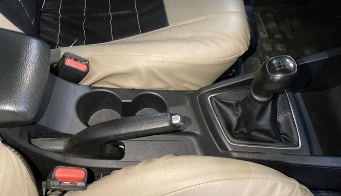 2019 Hyundai Elite i20 MAGNA PLUS 1.2, Petrol, Manual, 49,535 km, Gear Lever