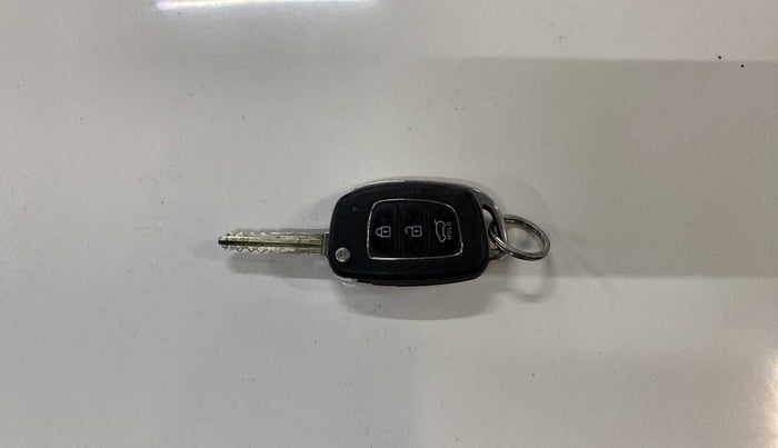 2019 Hyundai Elite i20 MAGNA PLUS 1.2, Petrol, Manual, 49,535 km, Key Close Up