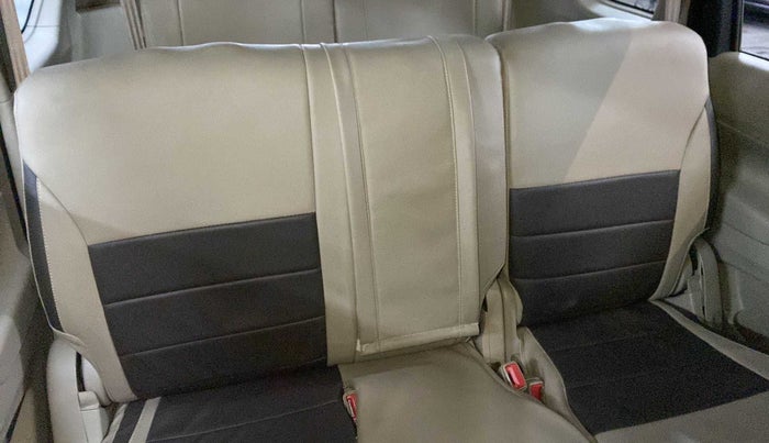 2020 Maruti Ertiga ZXI SHVS, Petrol, Manual, 36,917 km, Second-row left seat - Headrest missing