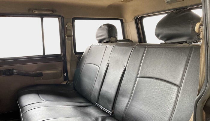 2016 Mahindra Bolero SLX BS IV, Diesel, Manual, 85,245 km, Right Side Rear Door Cabin