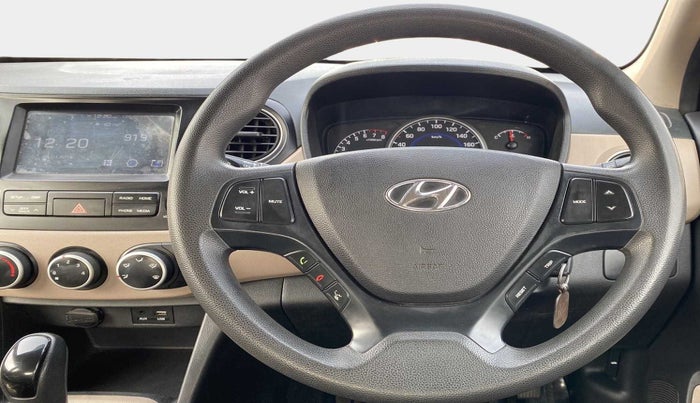 2017 Hyundai Grand i10 SPORTZ (O) AT 1.2 KAPPA VTVT, Petrol, Automatic, 50,111 km, Steering Wheel Close Up