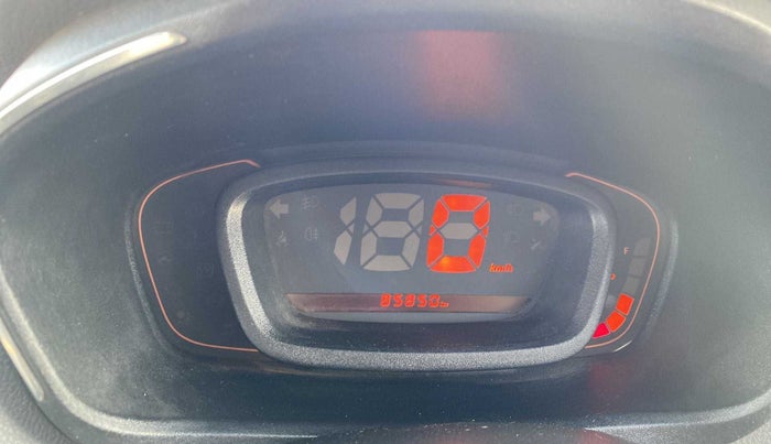 2018 Renault Kwid RXT 1.0 (O), Petrol, Manual, 85,839 km, Odometer Image