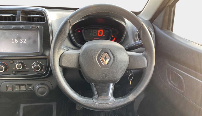 2018 Renault Kwid RXT 1.0 (O), Petrol, Manual, 85,839 km, Steering Wheel Close Up
