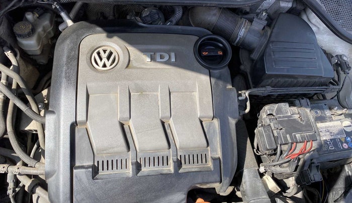 2013 Volkswagen Polo COMFORTLINE 1.2L, Diesel, Manual, 83,777 km, Open Bonet