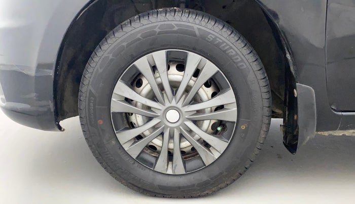 2015 Nissan Micra Active XL, Petrol, Manual, 1,02,040 km, Left Front Wheel