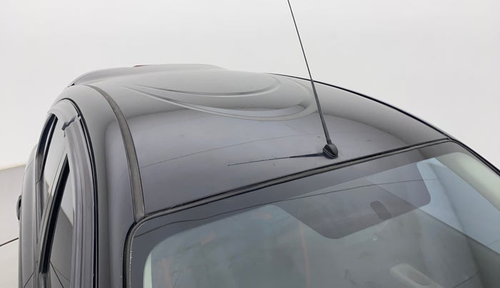 2015 Nissan Micra Active XL, Petrol, Manual, 1,02,040 km, Roof