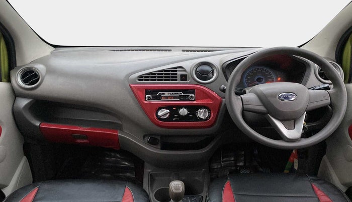 2016 Datsun Go T, Petrol, Manual, 74,224 km, Dashboard