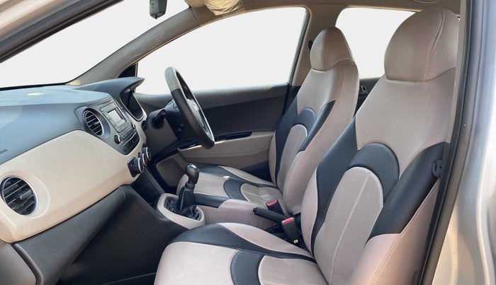 2019 Hyundai Grand i10 MAGNA 1.2 KAPPA VTVT, Petrol, Manual, 26,464 km, Right Side Front Door Cabin