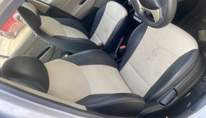 2019 Hyundai NEW SANTRO MAGNA, Petrol, Manual, 21,302 km, Driver seat - Cover slightly stained