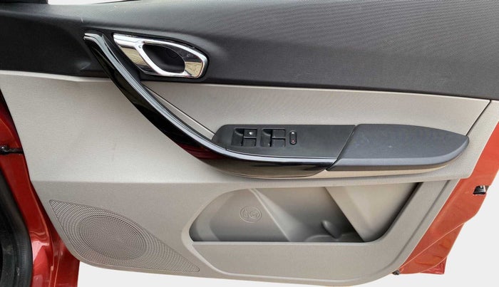 2019 Tata Tiago XZA PLUS PETROL, Petrol, Automatic, 16,697 km, Driver Side Door Panels Control