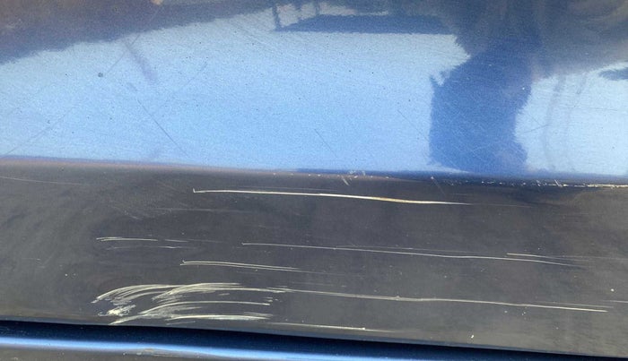 2018 Maruti Baleno ALPHA PETROL 1.2, Petrol, Manual, 59,871 km, Front passenger door - Minor scratches
