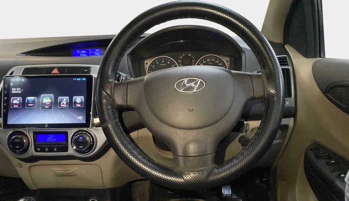 2013 Hyundai i20 MAGNA (O) 1.2, Petrol, Manual, 51,666 km, Steering Wheel Close Up