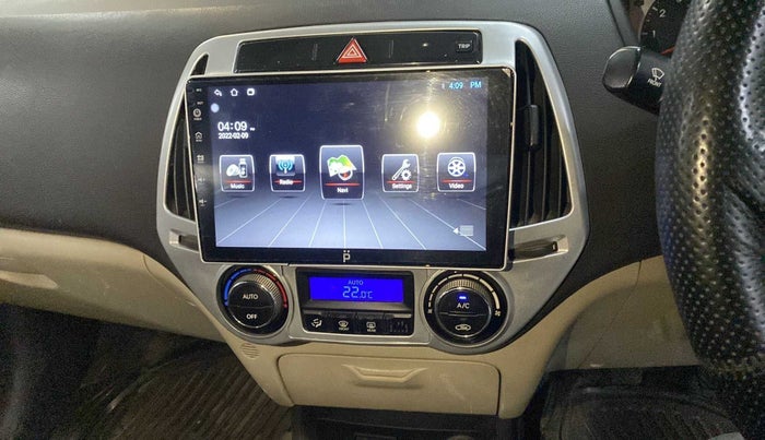 2013 Hyundai i20 MAGNA (O) 1.2, Petrol, Manual, 51,666 km, Infotainment system - Parking sensor not working