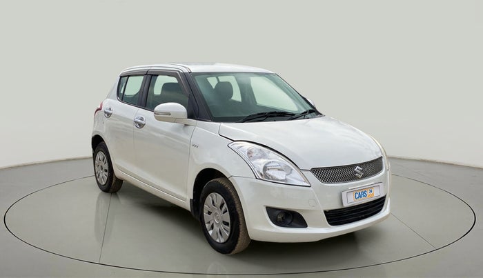 2014 Maruti Swift VXI, CNG, Manual, 90,886 km, Right Front Diagonal