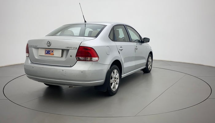 2011 Volkswagen Vento HIGHLINE DIESEL 1.6, Diesel, Manual, 83,897 km, Right Back Diagonal