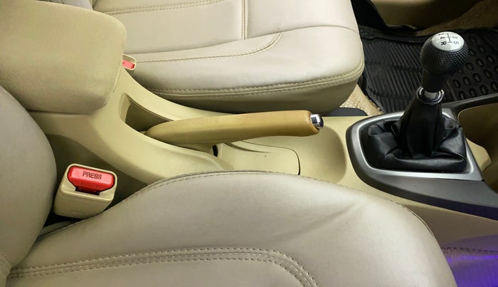 2012 Honda City 1.5L I-VTEC V MT, Petrol, Manual, 88,470 km, Gear Lever