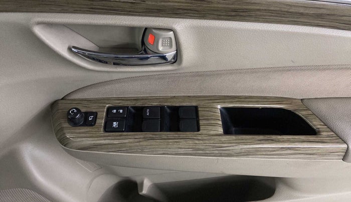 2019 Maruti Ciaz ZETA 1.5 SHVS MT PETROL, Petrol, Manual, 26,272 km, Driver Side Door Panels Control