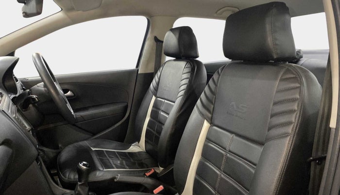 2019 Volkswagen Ameo TRENDLINE 1.0L, Petrol, Manual, 48,350 km, Right Side Front Door Cabin