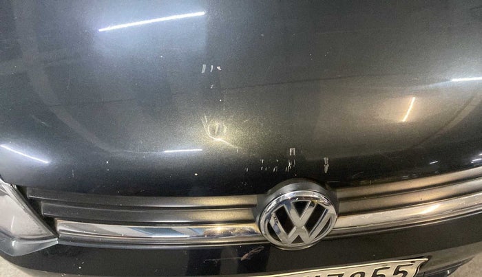 2019 Volkswagen Ameo TRENDLINE 1.0L, Petrol, Manual, 48,350 km, Bonnet (hood) - Minor scratches