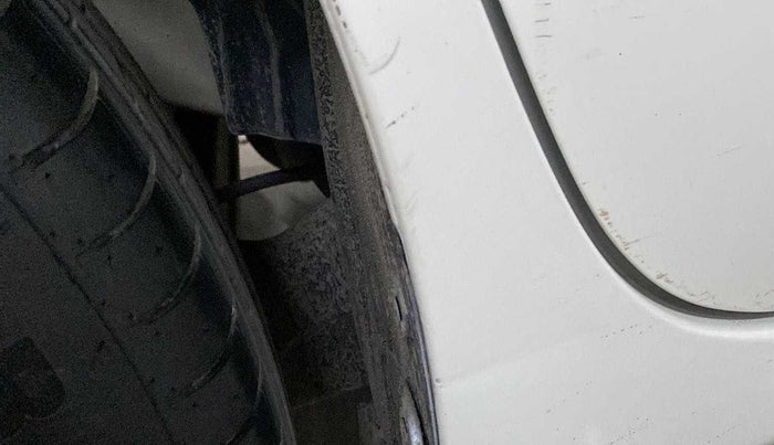 2019 Maruti Swift LXI, Petrol, Manual, 1,06,184 km, Right quarter panel - Slightly dented