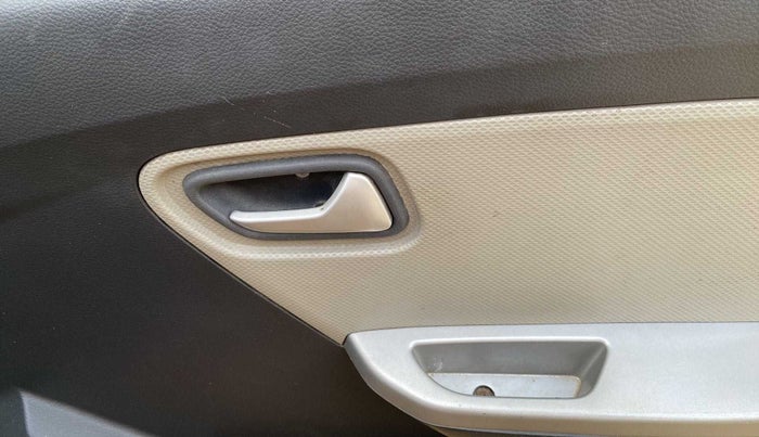 2015 Maruti Alto K10 VXI, Petrol, Manual, 90,649 km, Driver Side Door Panels Control