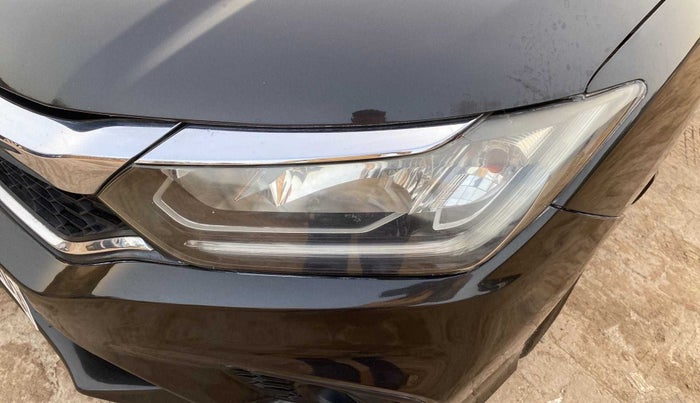 2017 Honda City 1.5L I-VTEC V MT, Petrol, Manual, 50,284 km, Left headlight - Minor scratches