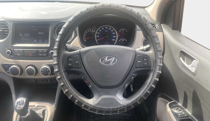 2018 Hyundai Grand i10 SPORTZ 1.2 KAPPA VTVT, Petrol, Manual, 33,243 km, Steering Wheel Close Up