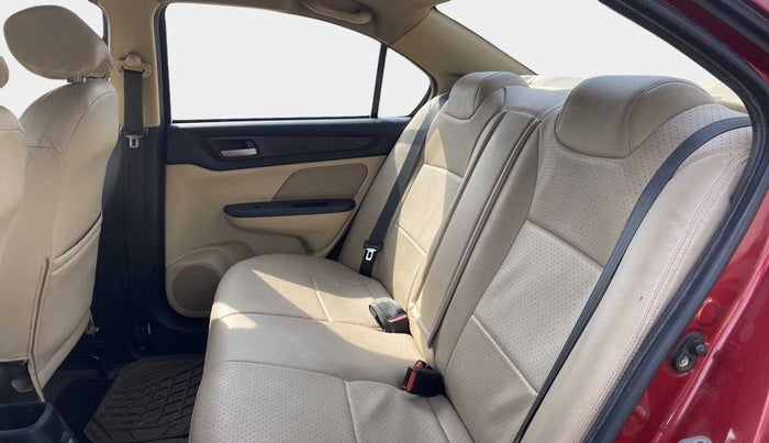 2018 Honda Amaze 1.2L I-VTEC VX, Petrol, Manual, 40,837 km, Right Side Rear Door Cabin