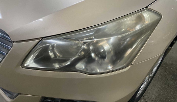 2016 Maruti Ciaz ZXI, Petrol, Manual, 30,141 km, Left headlight - Faded