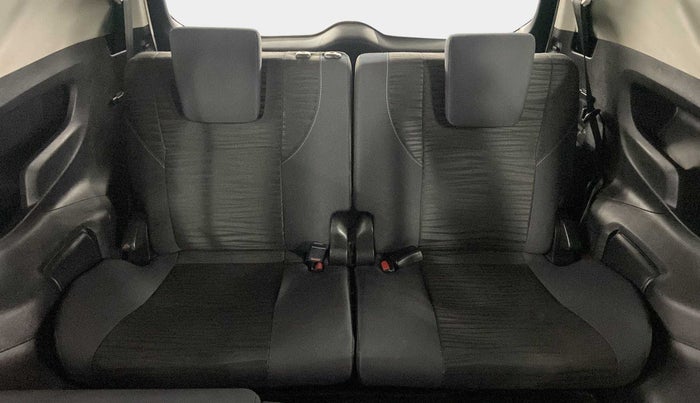 2018 Toyota Innova Crysta 2.4 VX 7 STR, Diesel, Manual, 66,801 km, Third Seat Row ( optional )