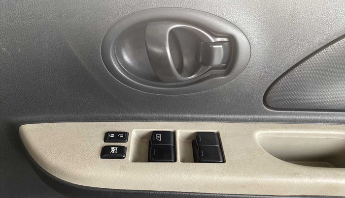 2013 Nissan Micra XV PETROL, Petrol, Manual, 98,599 km, Driver Side Door Panels Control
