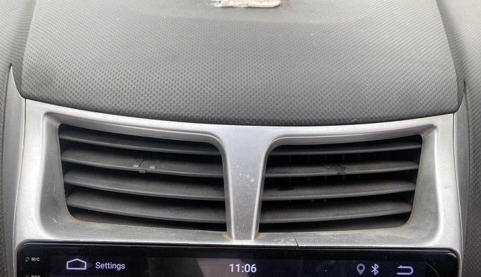 2015 Hyundai Verna FLUIDIC 4S 1.6 VTVT S(O), Petrol, Manual, 79,281 km, AC Unit - AC panel minor damage