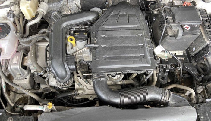2022 Volkswagen VIRTUS TOPLINE TSI 1.0 AT, Petrol, Automatic, 14,829 km, Open Bonet