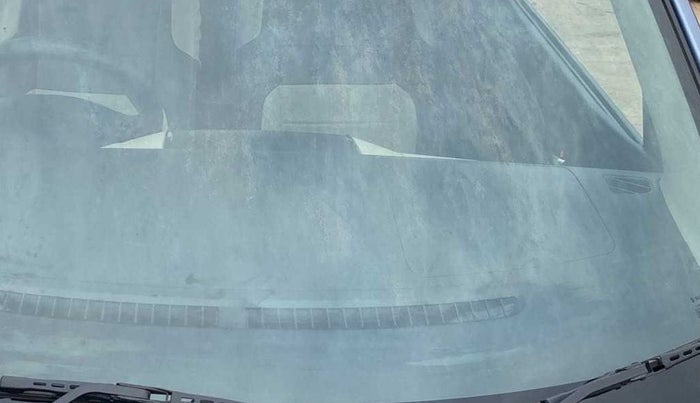 2018 Maruti Wagon R 1.0 VXI, Petrol, Manual, 5,681 km, Front windshield - Minor spot on windshield