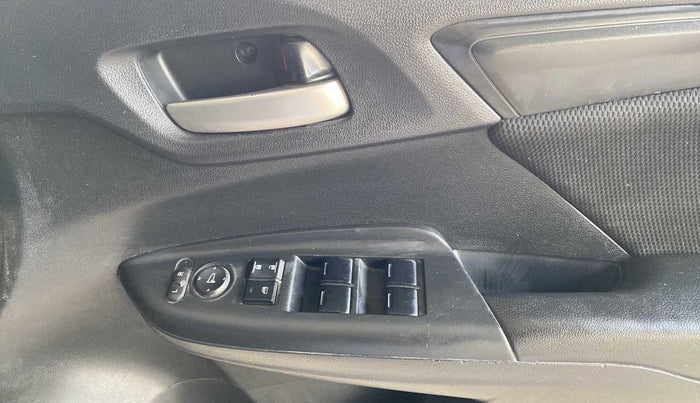 2018 Honda WR-V 1.2L I-VTEC S MT, Petrol, Manual, 35,385 km, Driver Side Door Panels Control