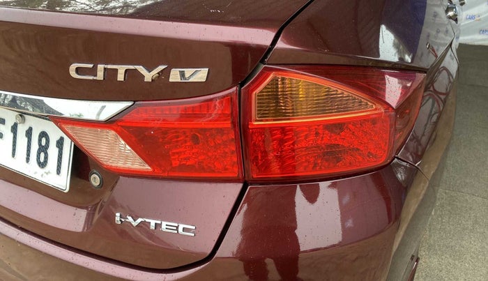 2014 Honda City 1.5L I-VTEC V MT, Petrol, Manual, 59,692 km, Right tail light - Minor damage