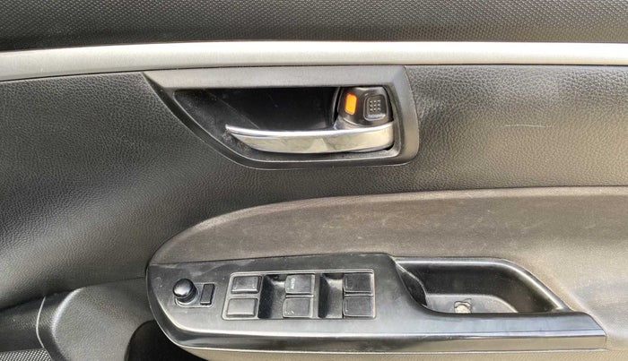 2015 Maruti Swift VXI, Petrol, Manual, 95,445 km, Driver Side Door Panels Control