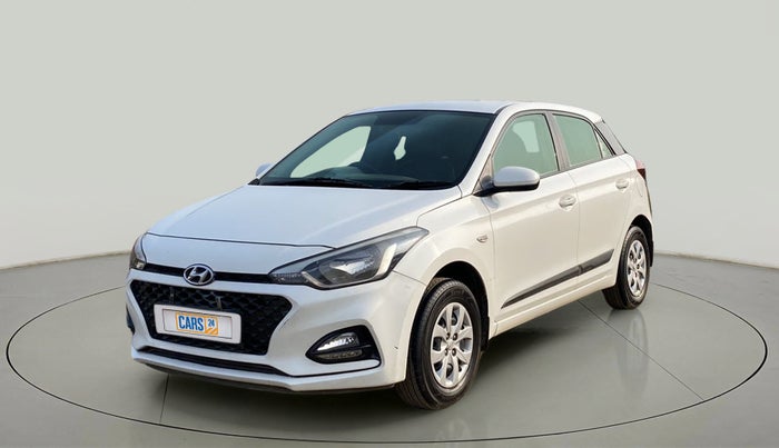 2018 Hyundai Elite i20 MAGNA EXECUTIVE CVT, CNG, Automatic, 47,083 km, Left Front Diagonal
