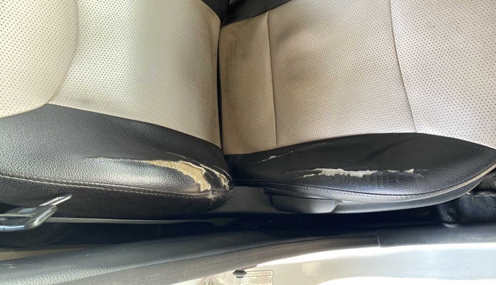 2014 Hyundai Eon ERA +, Petrol, Manual, 95,365 km, Driver seat - Seat minor damage