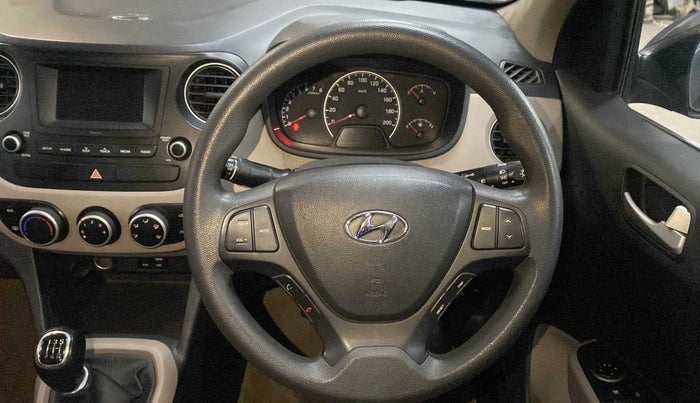 2017 Hyundai Grand i10 SPORTZ 1.2 KAPPA VTVT, Petrol, Manual, 46,273 km, Steering wheel - Phone control not functional