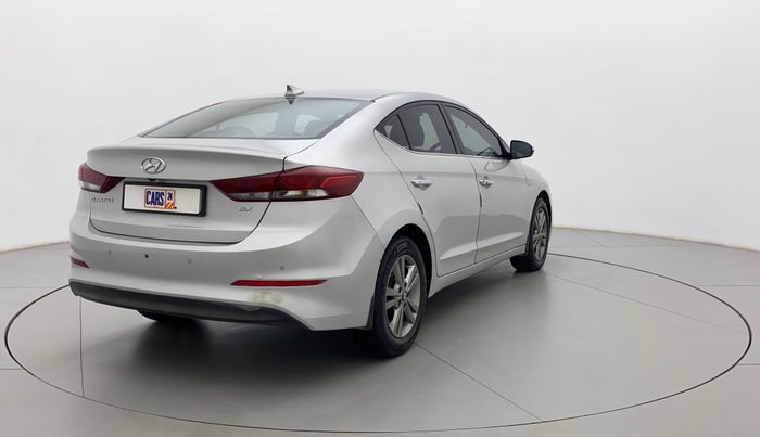 2016 Hyundai New Elantra 2.0 SX(O) AT PETROL, Petrol, Automatic, 1,21,498 km, Right Back Diagonal