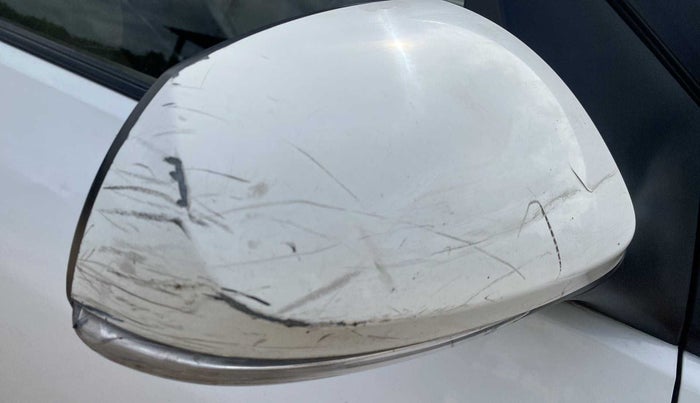 2018 Hyundai NEW SANTRO SPORTZ MT, Petrol, Manual, 82,069 km, Right rear-view mirror - Minor scratches