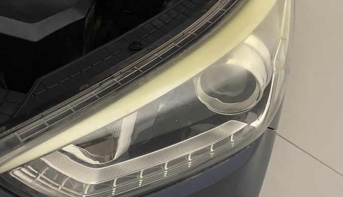 2016 Hyundai Creta SX PLUS 1.6 PETROL, Petrol, Manual, 75,268 km, Left headlight - Faded