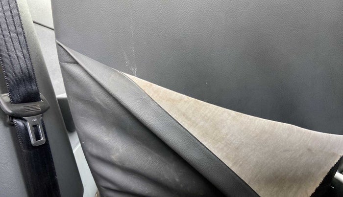 2012 Maruti Alto 800 LXI, Petrol, Manual, 28,897 km, Front left seat (passenger seat) - Cover slightly torn