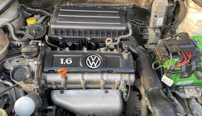 2011 Volkswagen Vento HIGHLINE 1.6 MPI, Petrol, Manual, 70,562 km, Open Bonet