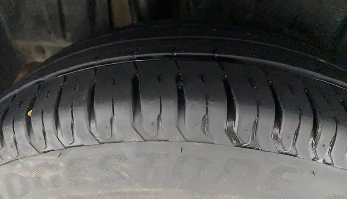 2019 Maruti XL6 ZETA MT, Petrol, Manual, 56,175 km, Right Rear Tyre Tread