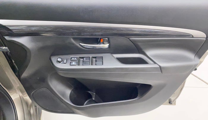 2019 Maruti XL6 ZETA MT, Petrol, Manual, 56,175 km, Driver Side Door Panels Control
