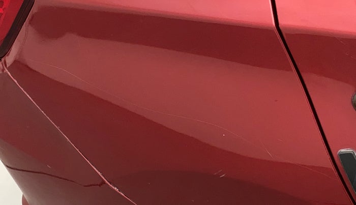 2018 Honda Amaze 1.2L I-VTEC S, Petrol, Manual, 72,135 km, Right quarter panel - Minor scratches