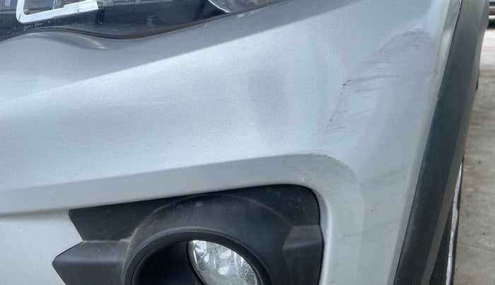 2016 Renault Kwid RXT 0.8, Petrol, Manual, 46,585 km, Front bumper - Minor scratches