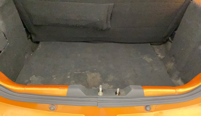 2017 Tata Tiago XZ PETROL, Petrol, Manual, 58,196 km, Boot Inside